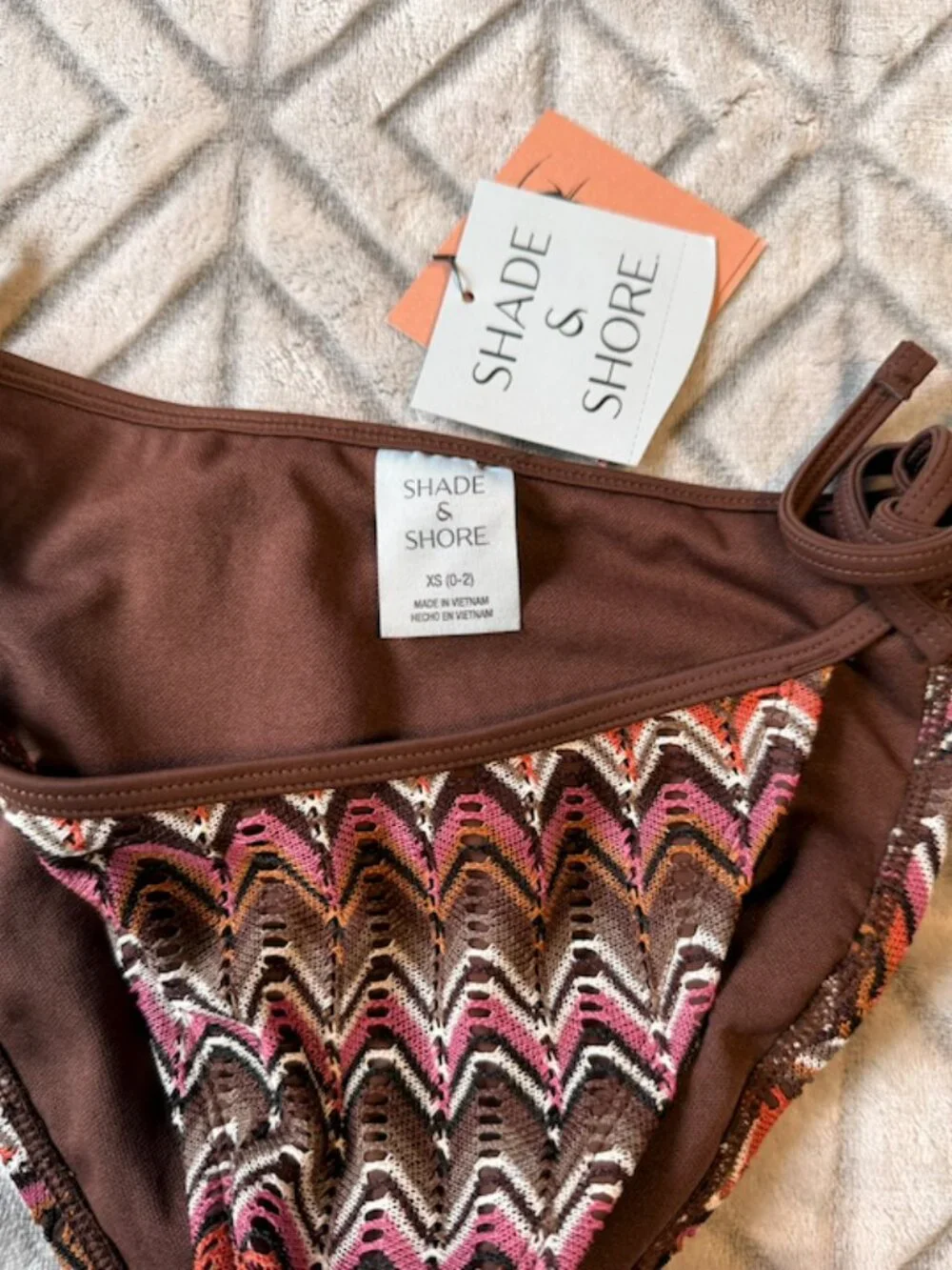 NWT Bikini Bottoms Size XS | Stylish Swimwear Essential